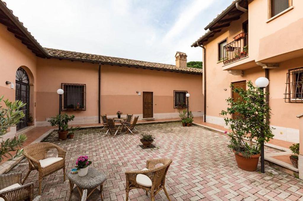 Casali Di Villa Bonelli - Rome — Photos 1